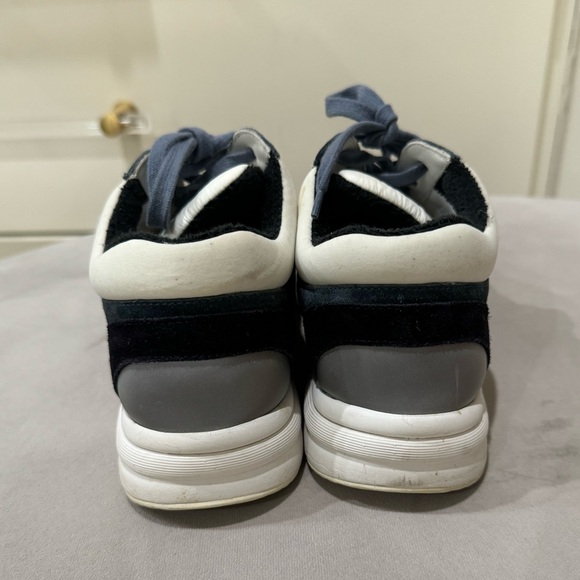 Chanel sneakers - Picture 5 of 7